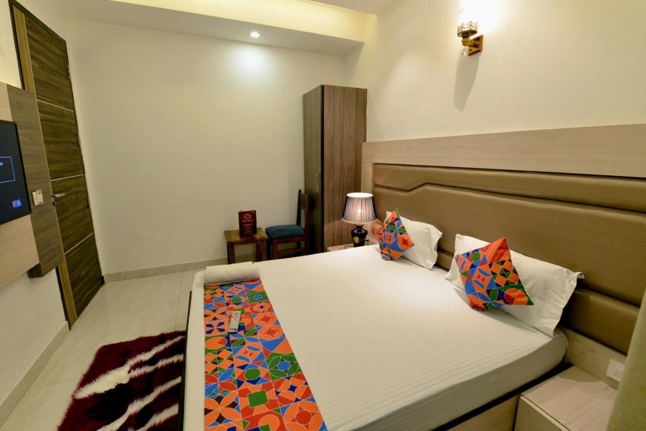 Nayagaon Hotel The Yellow מראה חיצוני תמונה